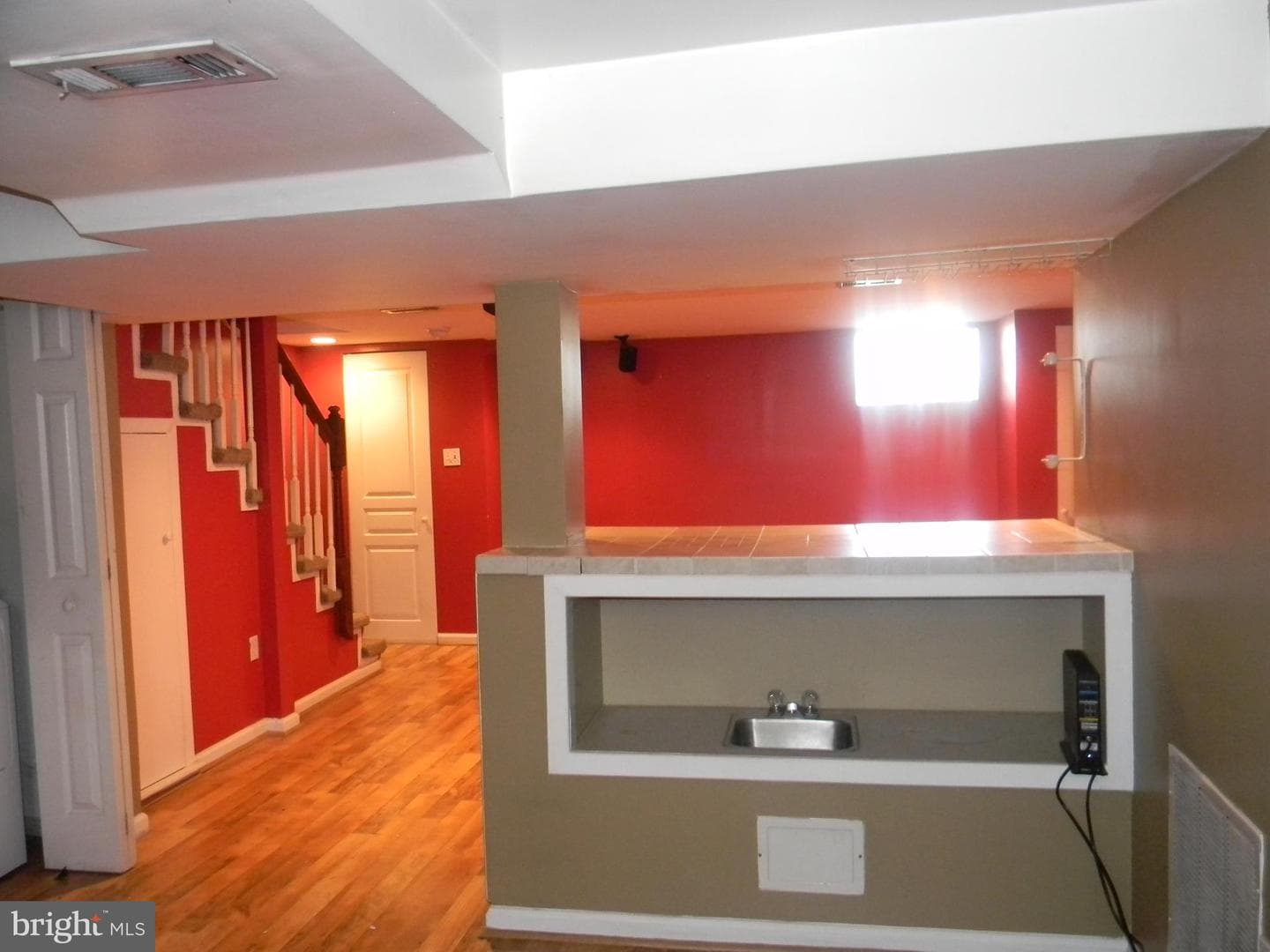 713 Eastshire Drive photo 10