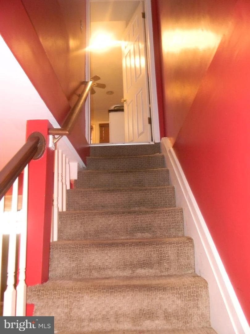 713 Eastshire Drive photo 11