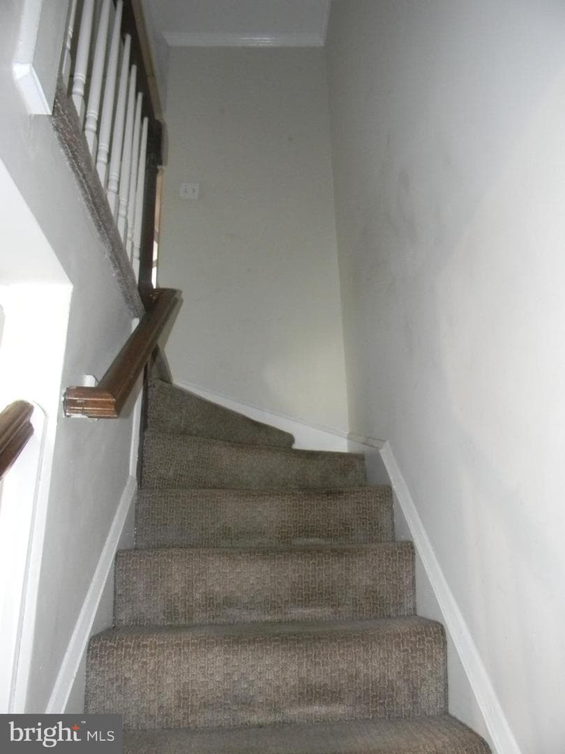 713 Eastshire Drive photo 12