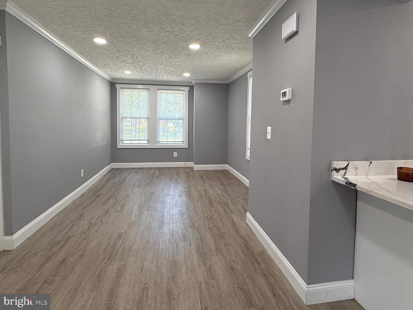 7875 Oakdale Avenue photo 7