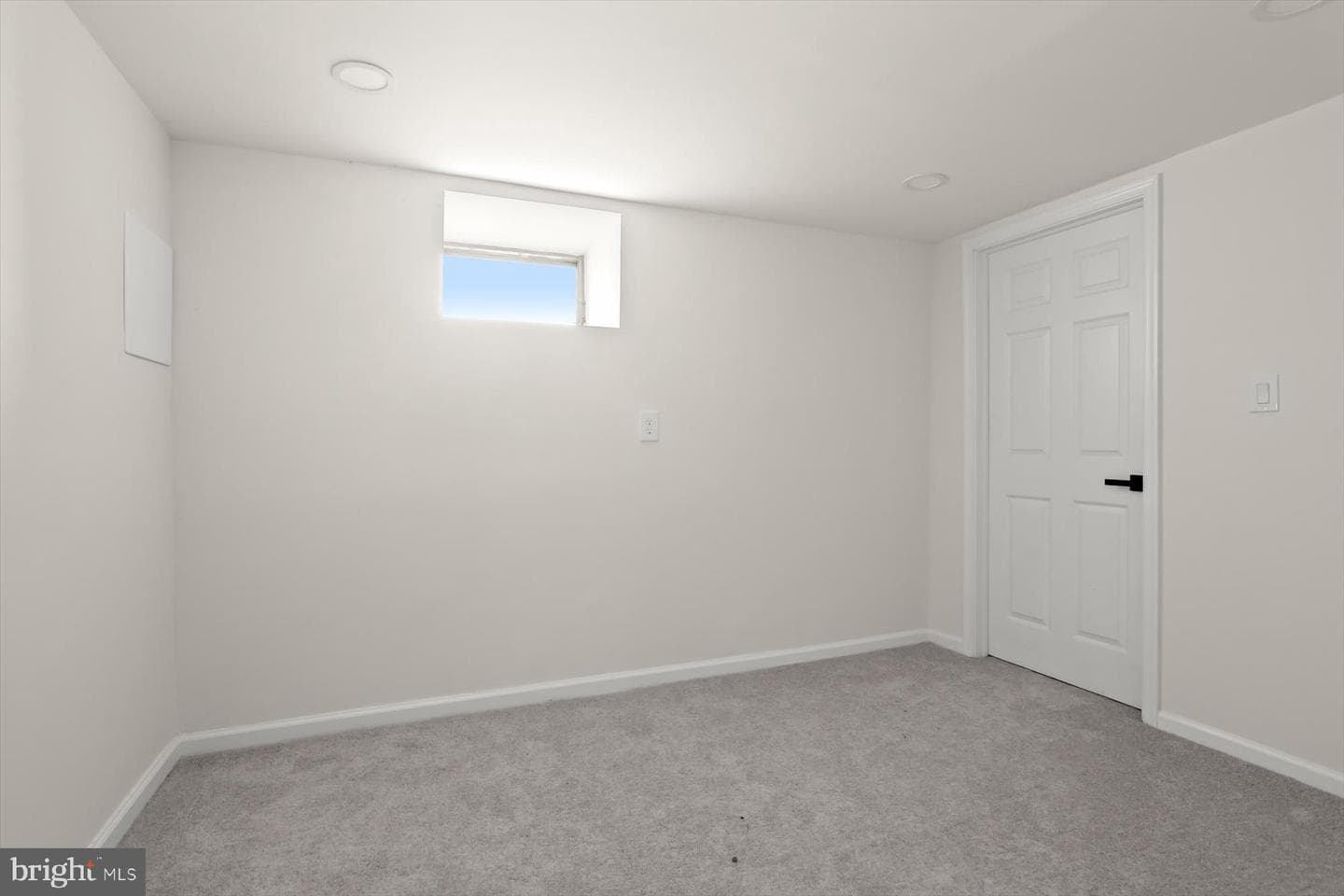 1747 Brookview Road photo 22