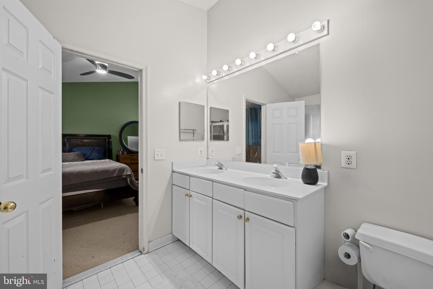 9523 Georgian Way photo 25