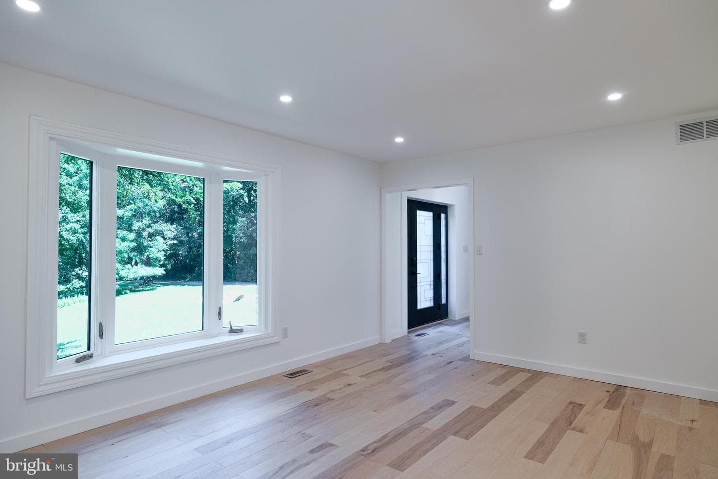800 Berrymans Lane photo 22