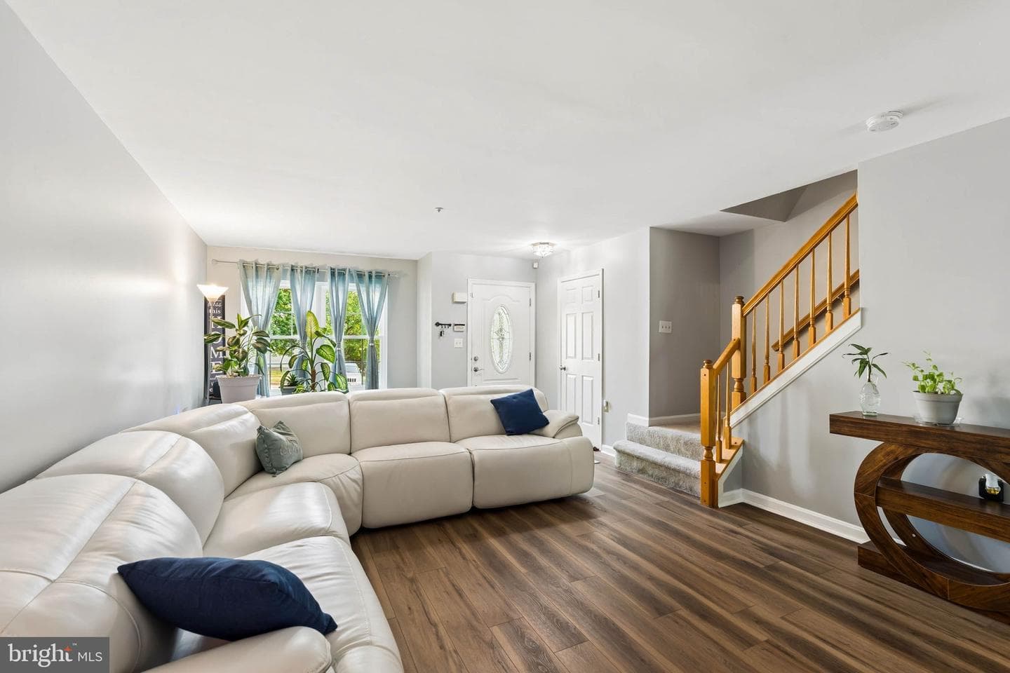 2428 Golders Green Court #2428 photo 9