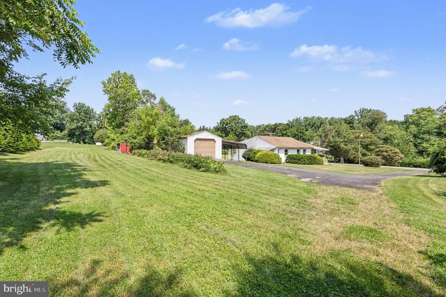 7437 New Cut Road photo 35