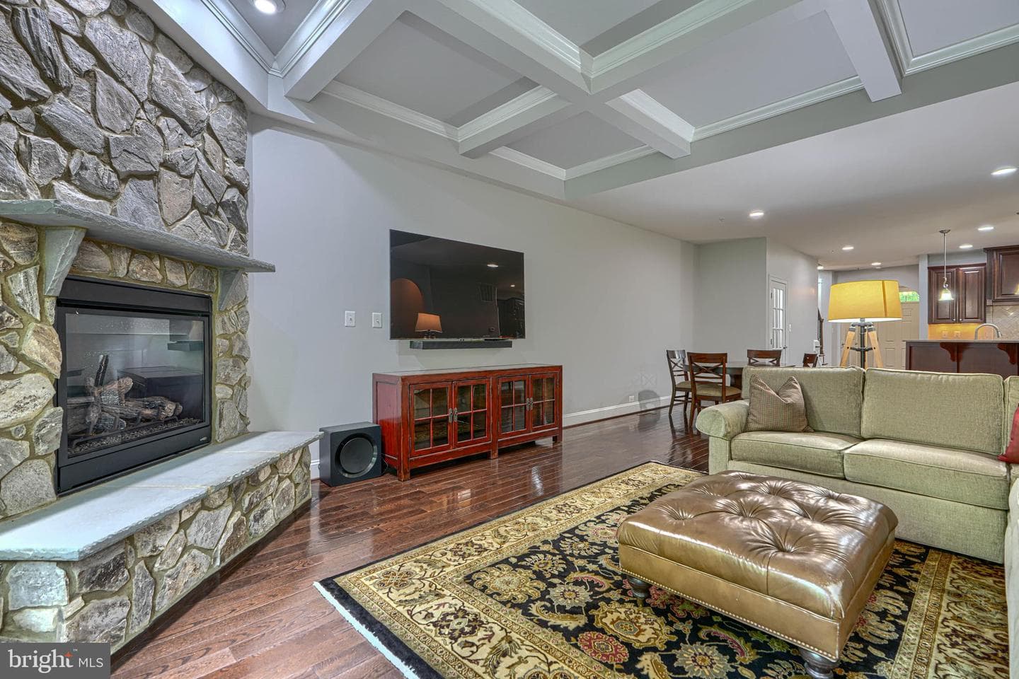 8608 Springvale Drive photo 23