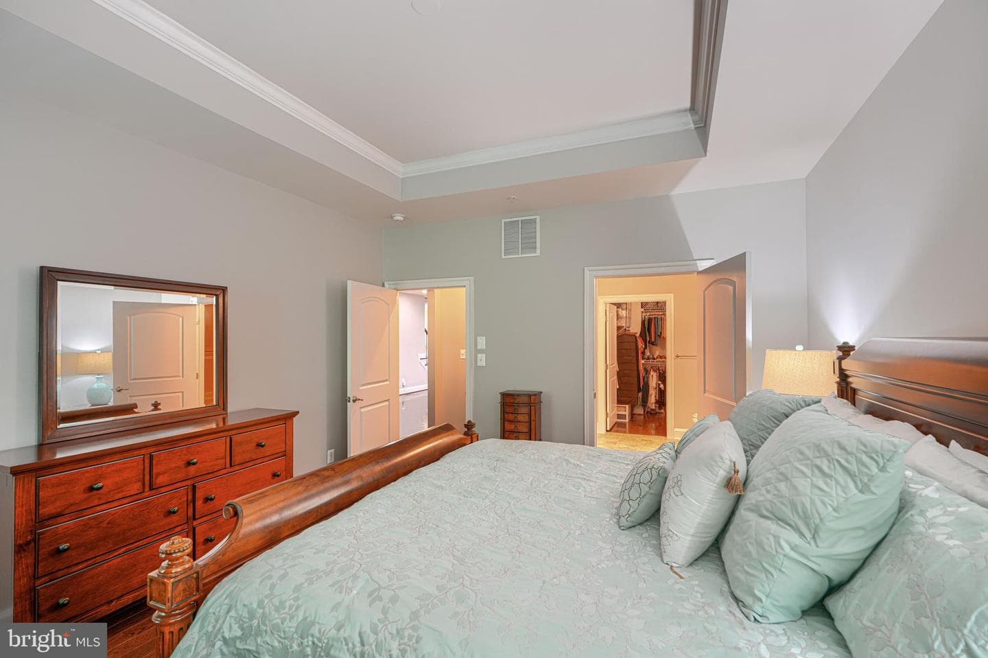 8608 Springvale Drive photo 27