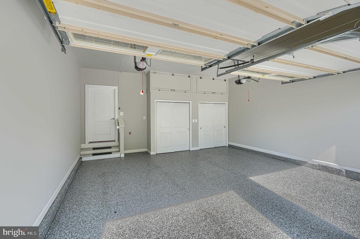 8608 Springvale Drive photo 39