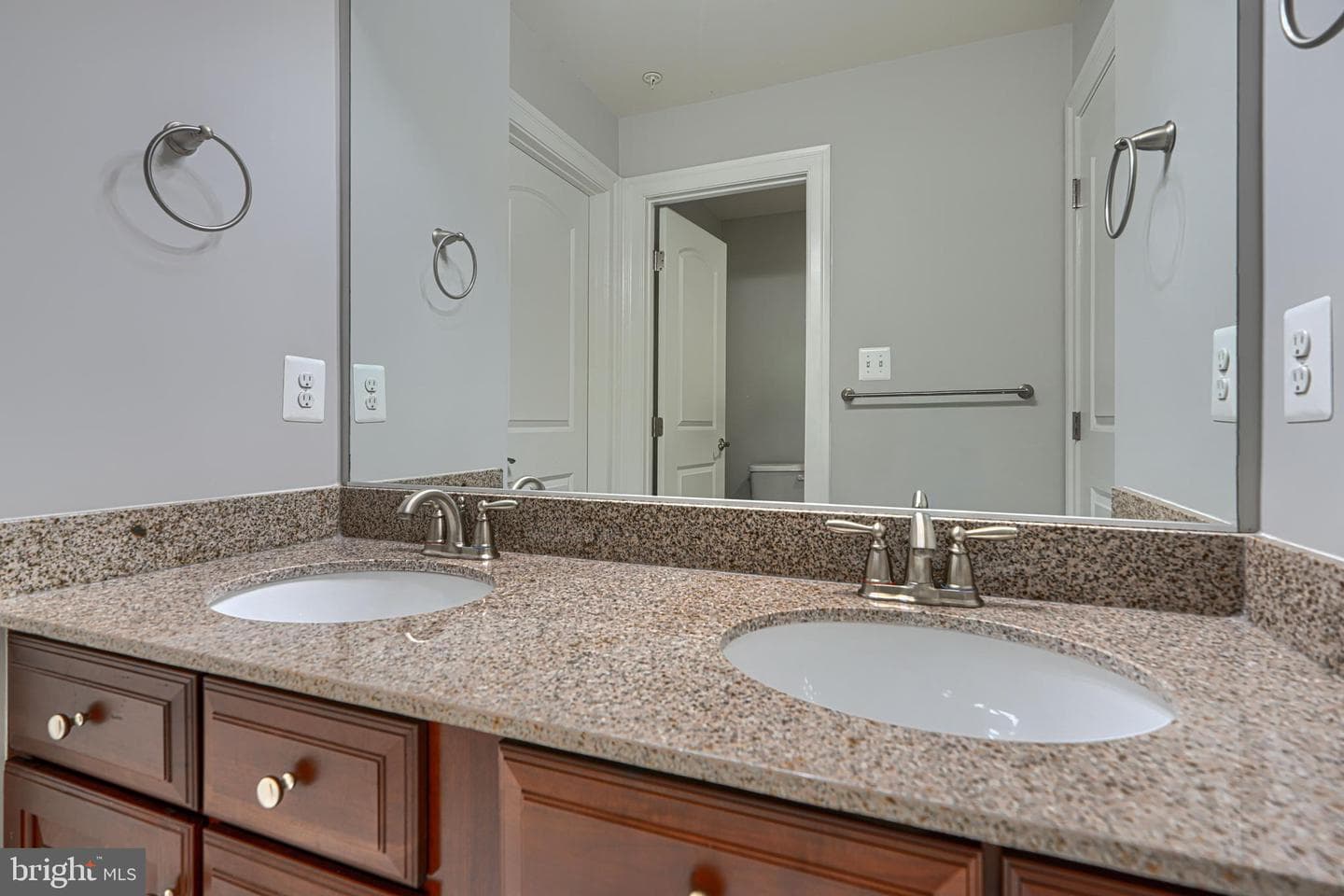 8608 Springvale Drive photo 59