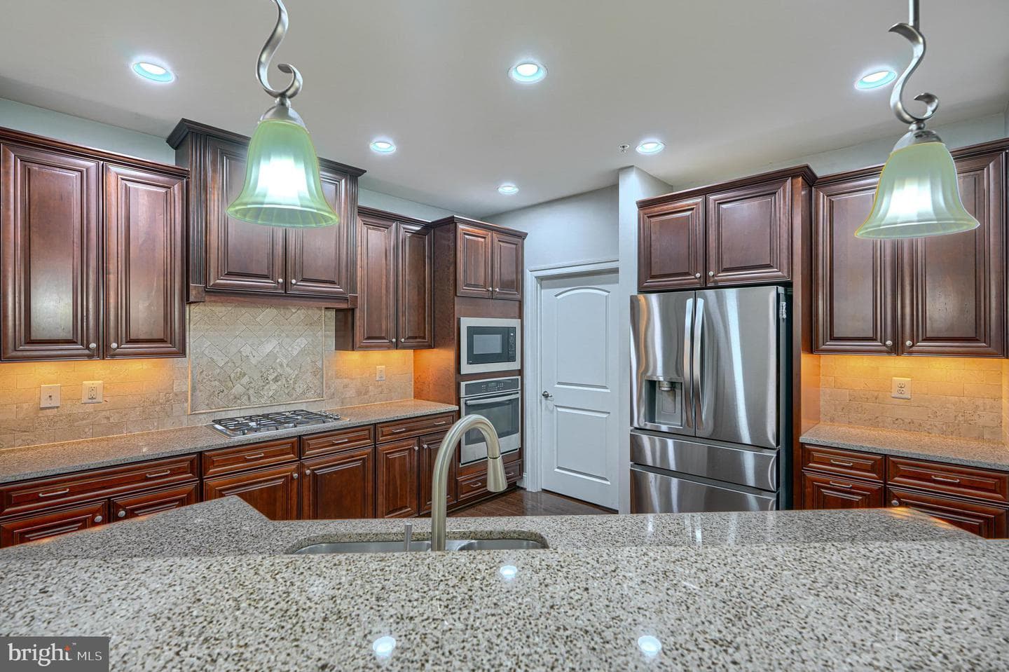 8608 Springvale Drive photo 8