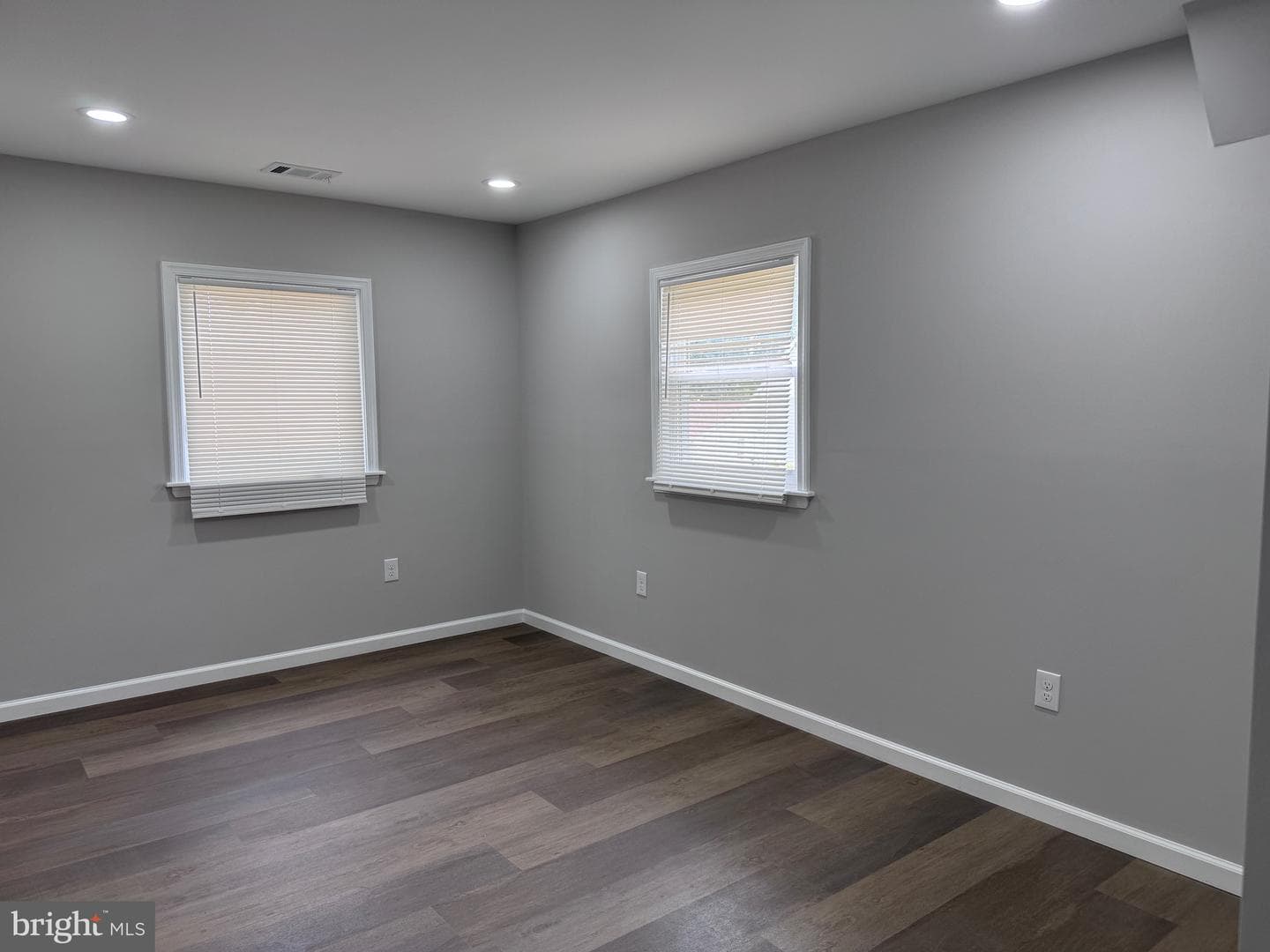 5612 Saint Marys Street photo 13