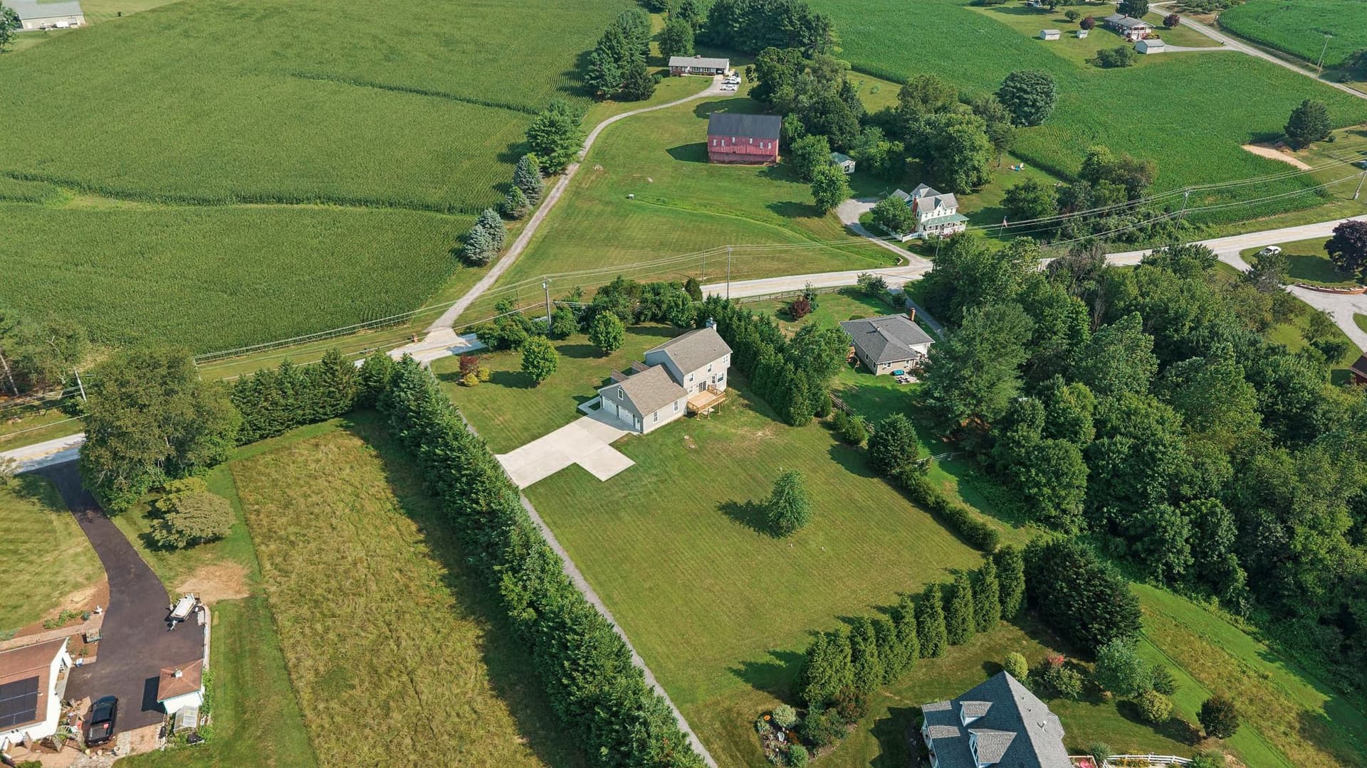 4521 Beckleysville Road photo 12