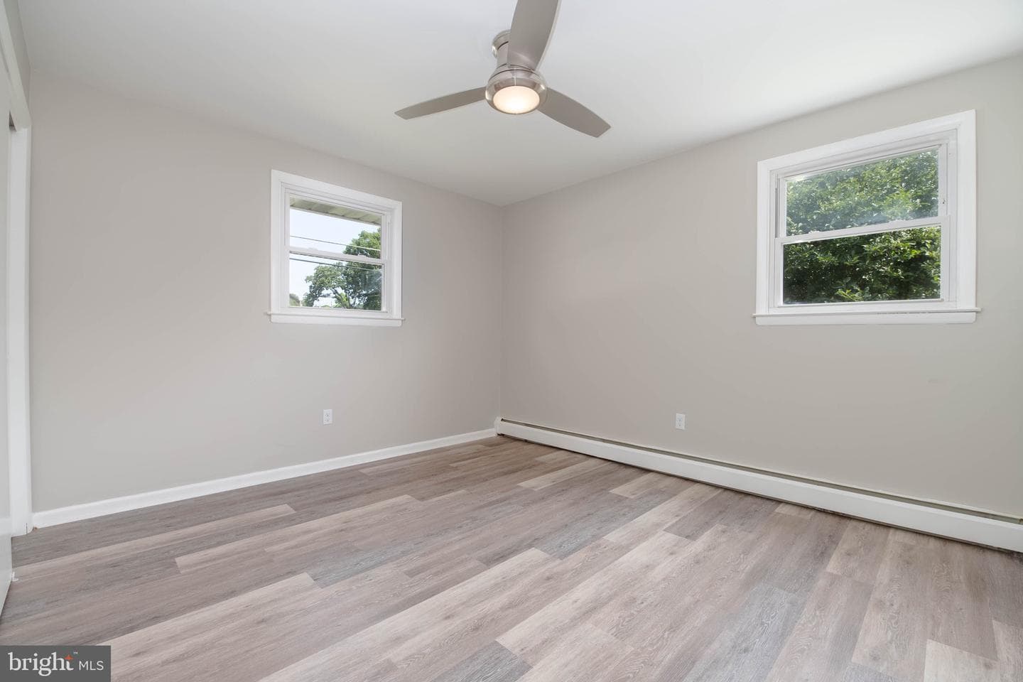 9825 Richlyn Drive photo 30