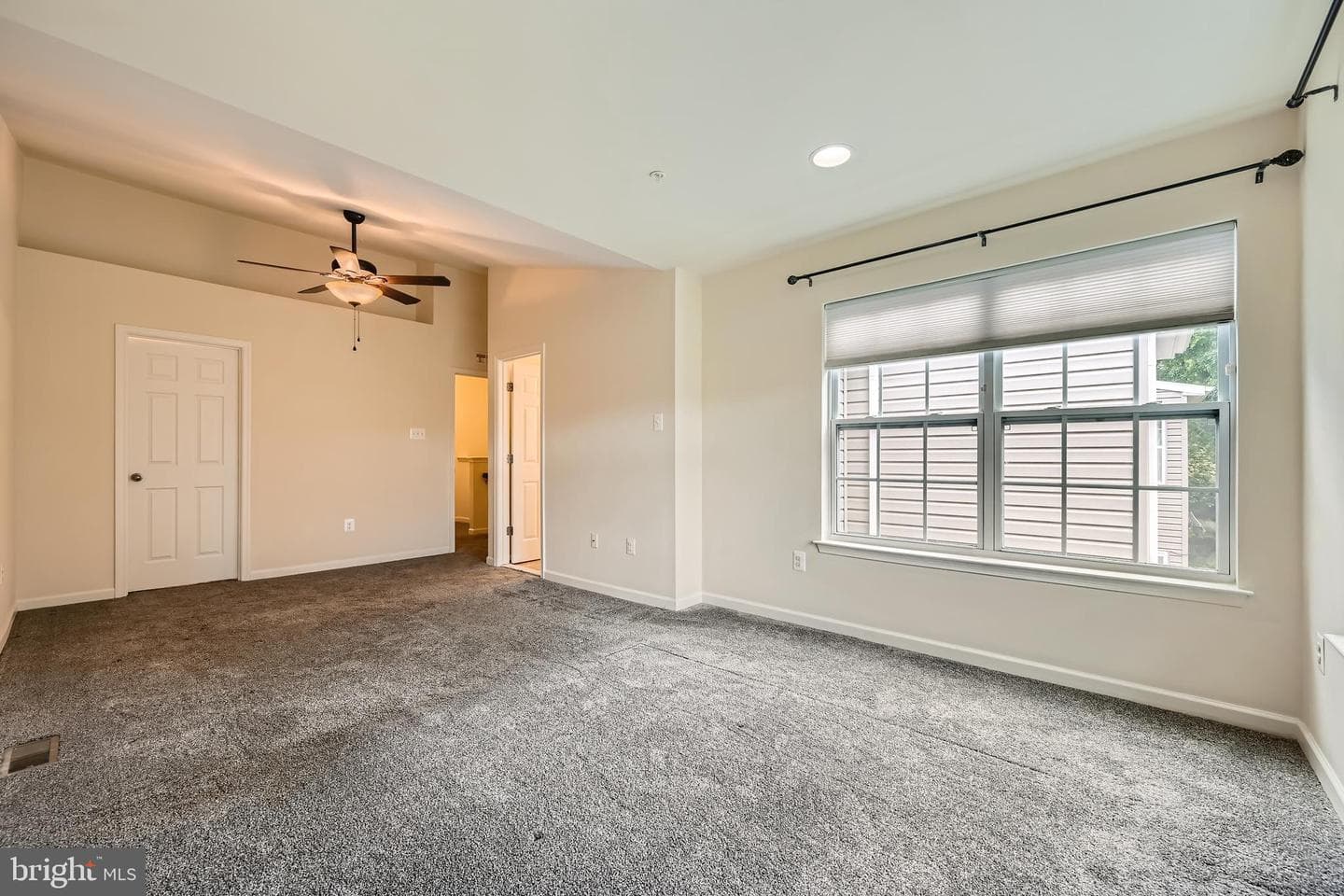 11606 Amaralles Drive photo 14