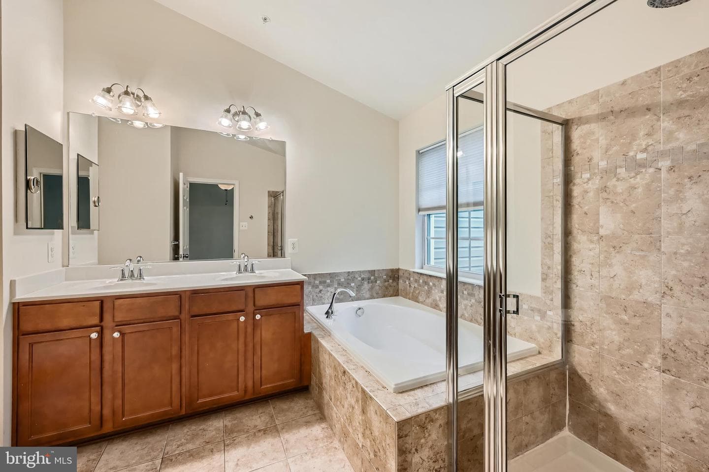 11606 Amaralles Drive photo 15