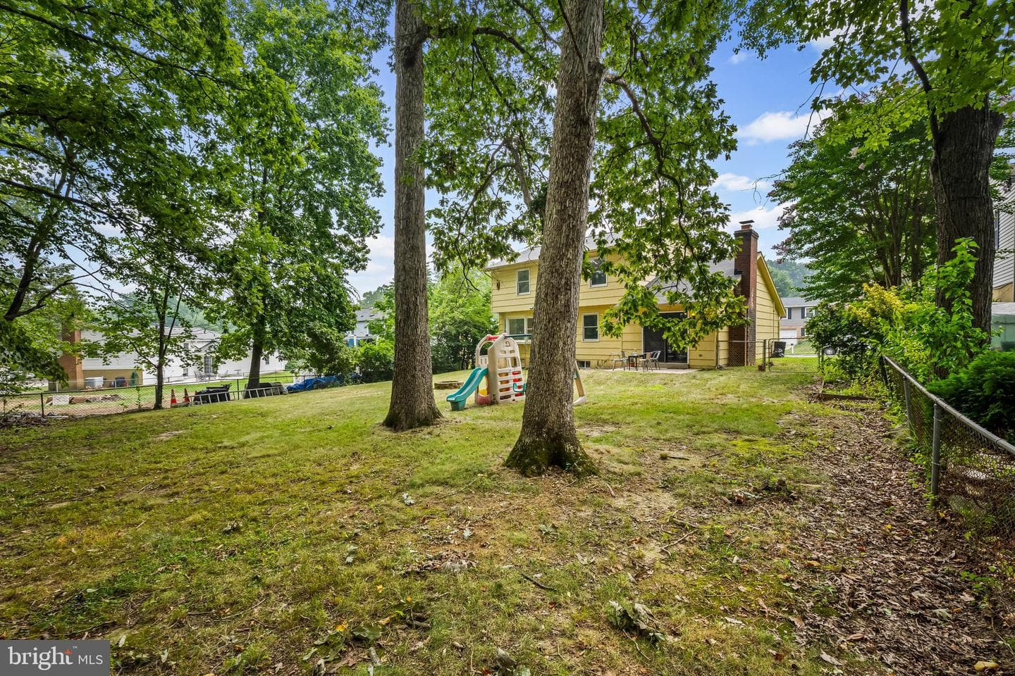 1420 Lincoln Woods photo 3