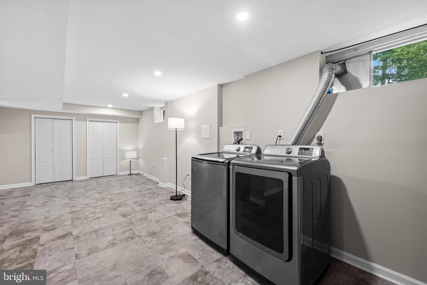 1420 Lincoln Woods photo 31