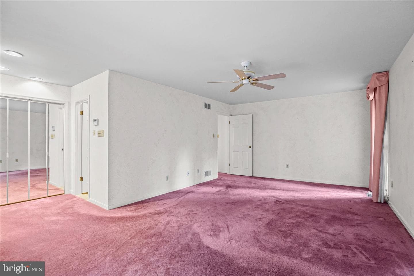 3 S Lake Way photo 19