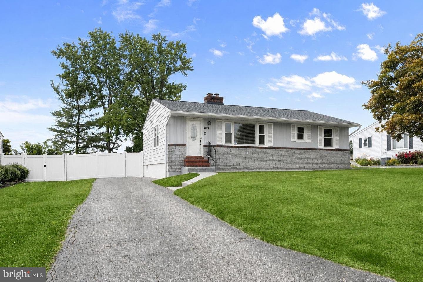 4103 Cliffvale Road photo 1