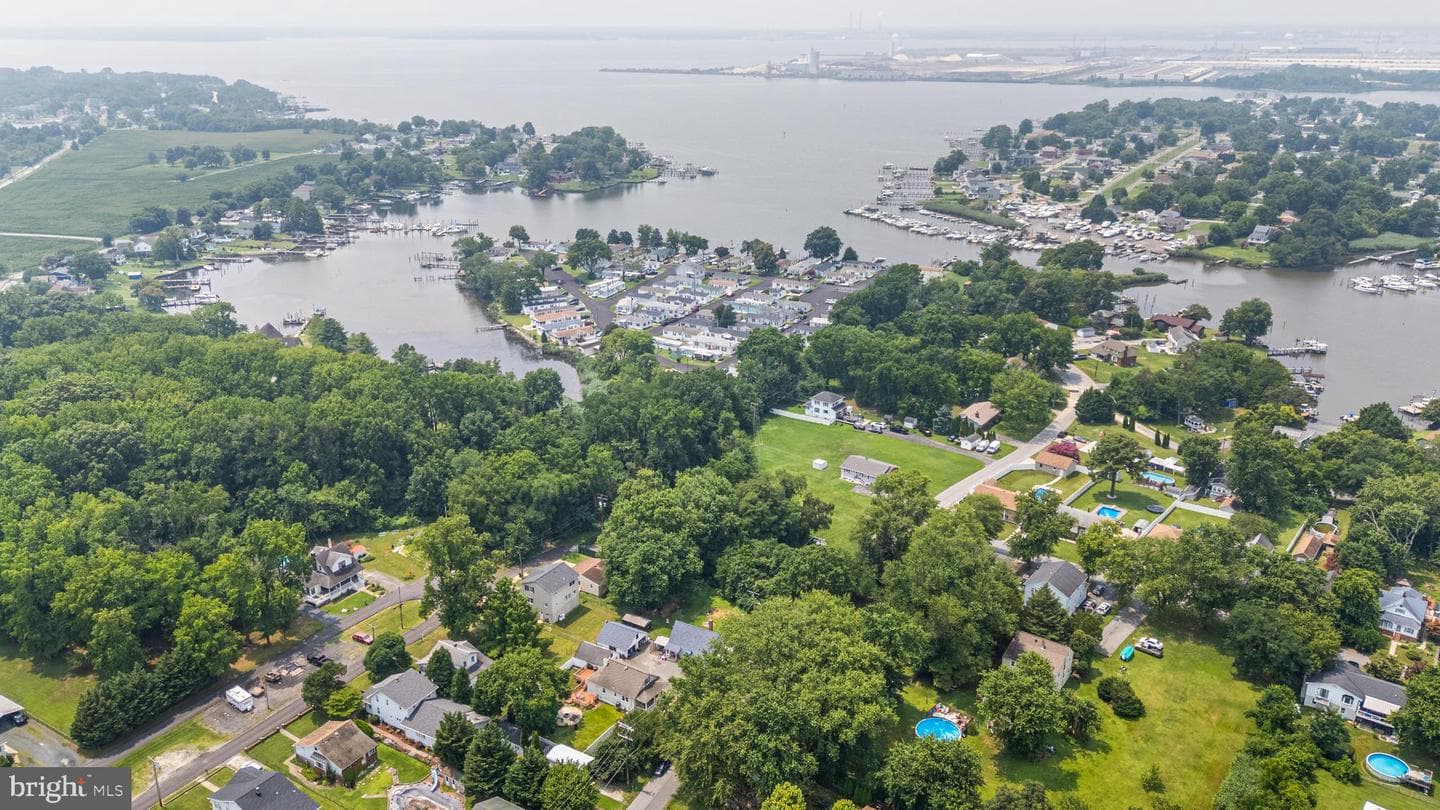 8011 Shore Road photo 38