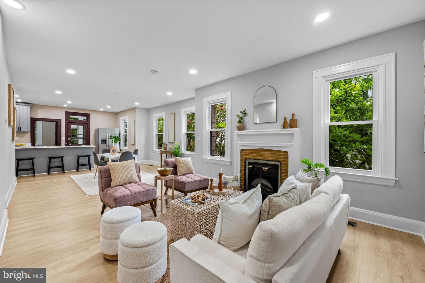 3020 Taylor Avenue photo 8