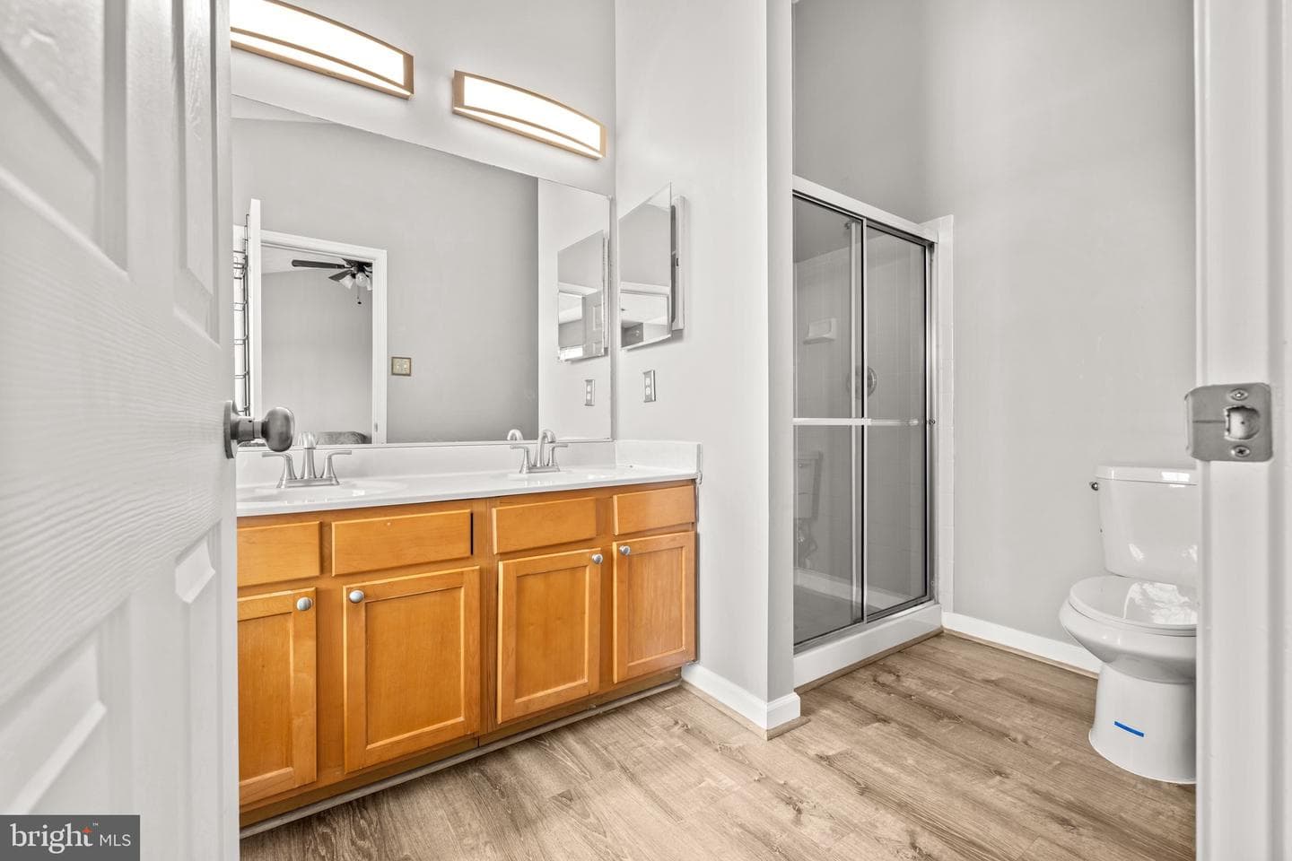 884 Lowe Road photo 18