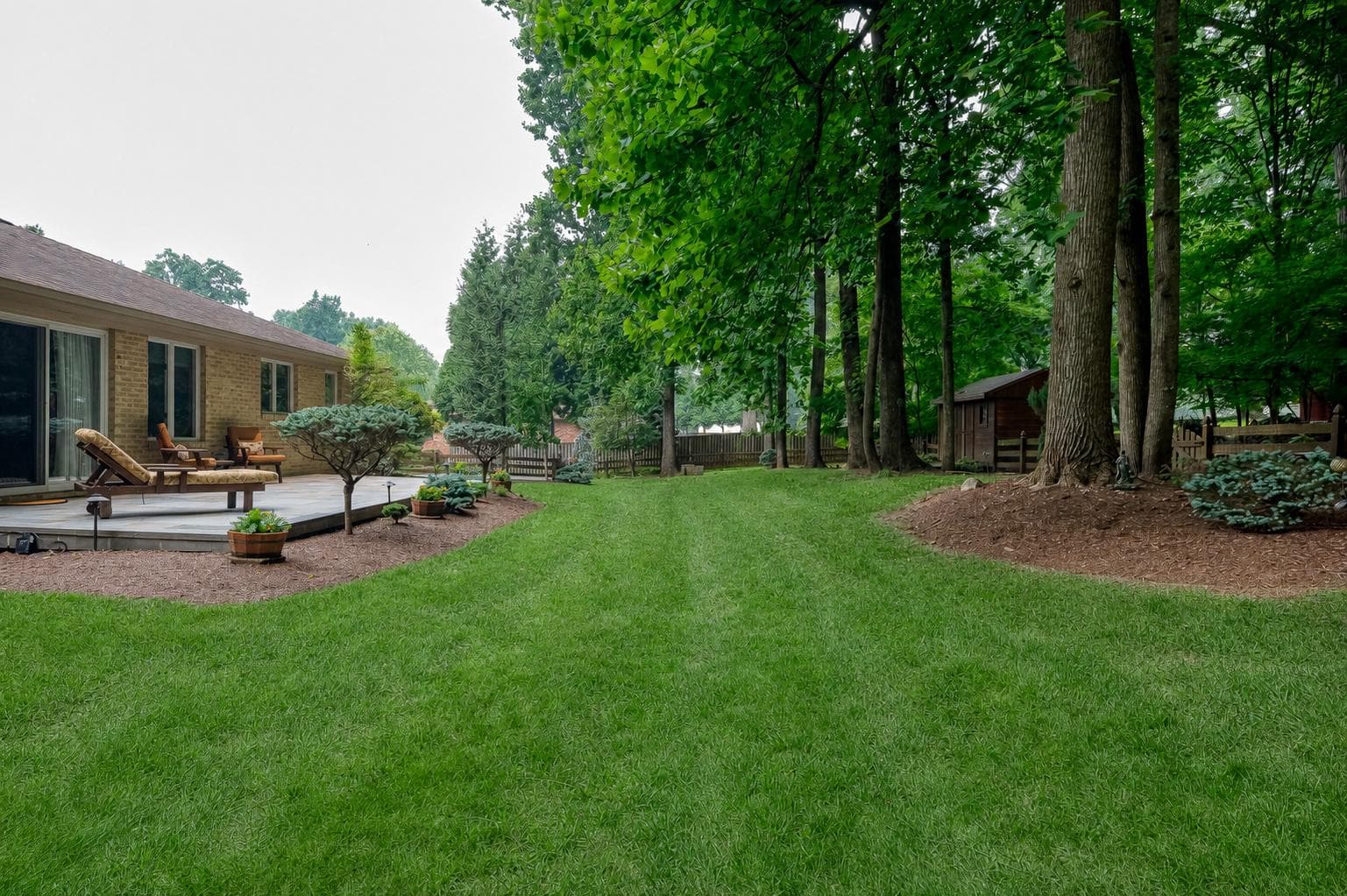 1421 Autumn Leaf Road photo 3