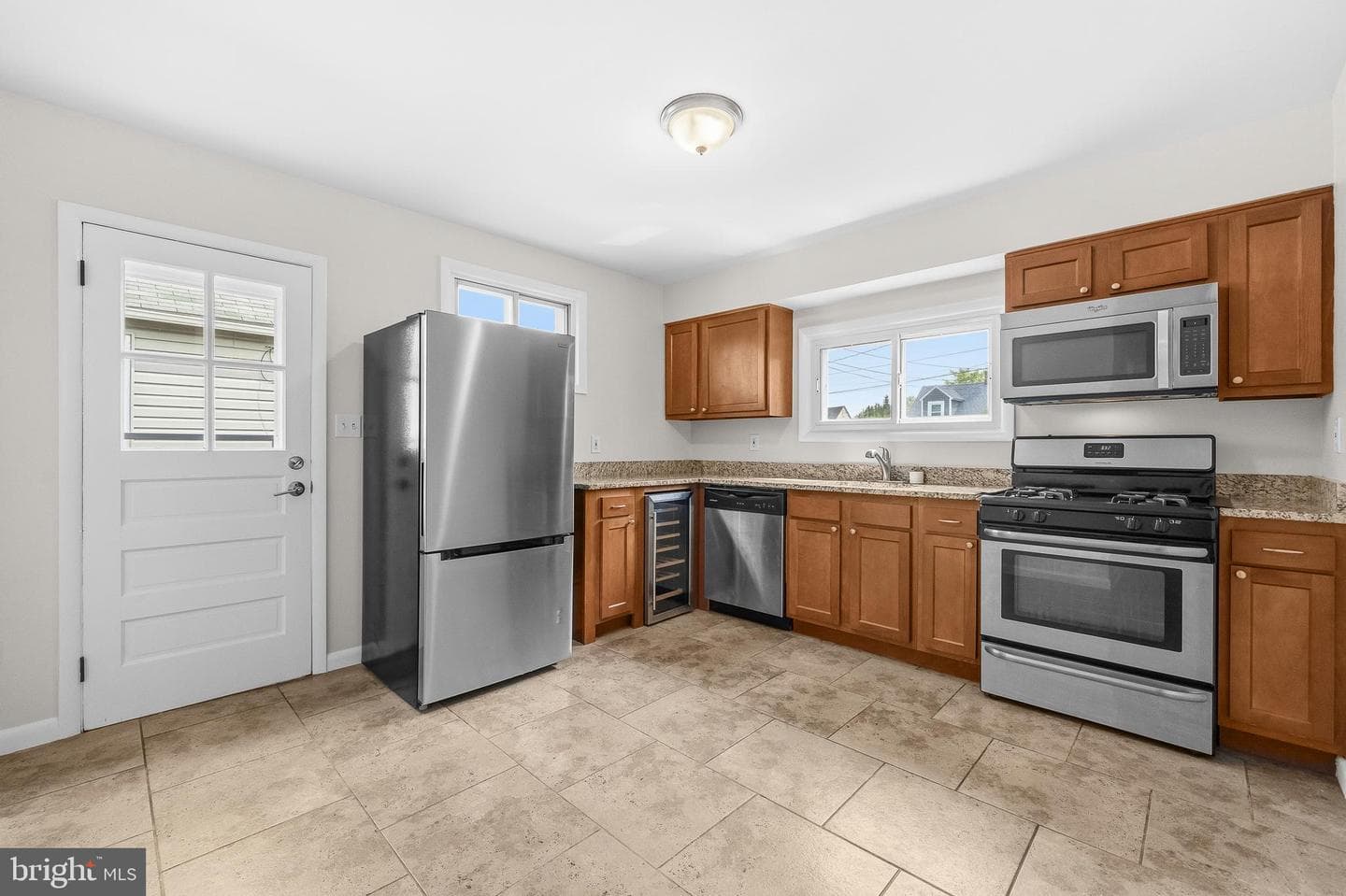 3016 5th Avenue photo 11