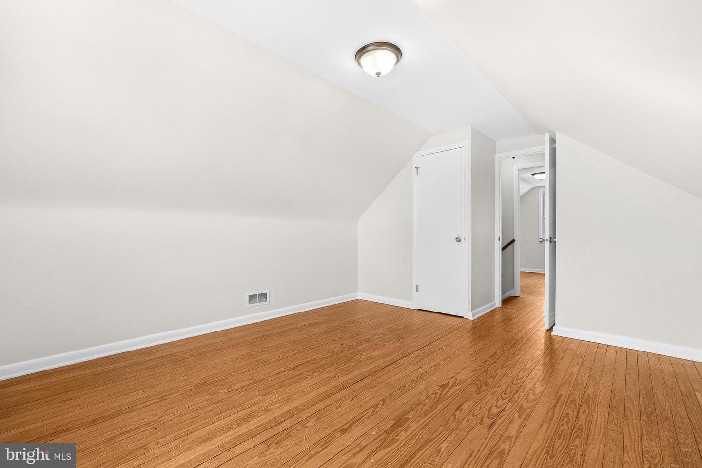 3016 5th Avenue photo 22