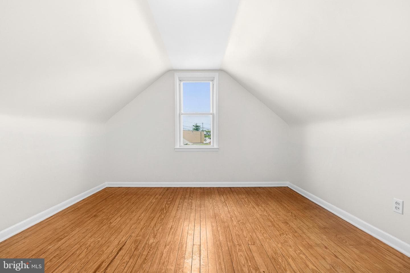 3016 5th Avenue photo 25