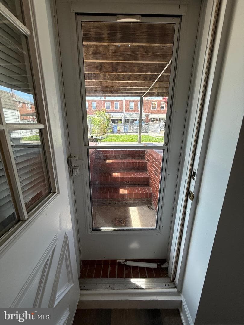 6810 Duluth photo 27