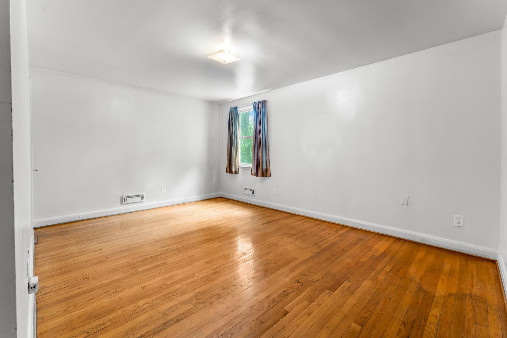 6723 Collinsdale Road photo 19