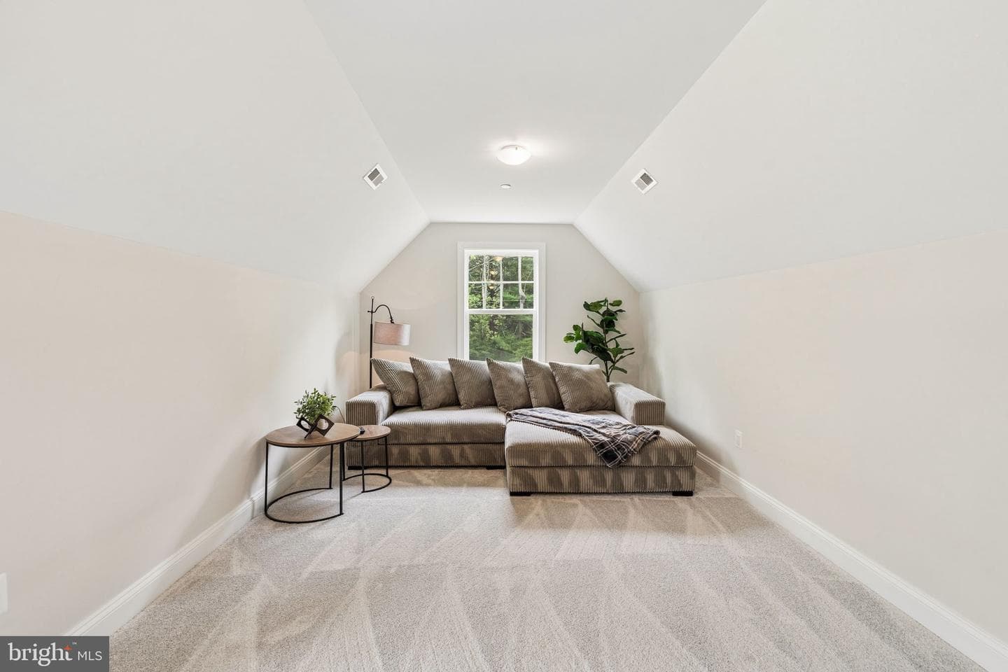 18207 Bunker Hill Road photo 68