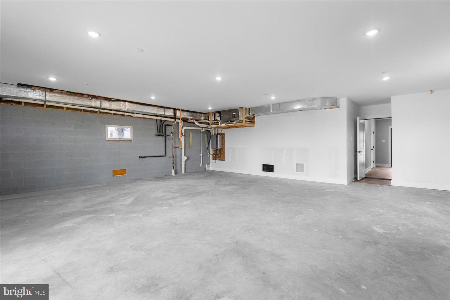 8823 Chesapeake Avenue photo 24