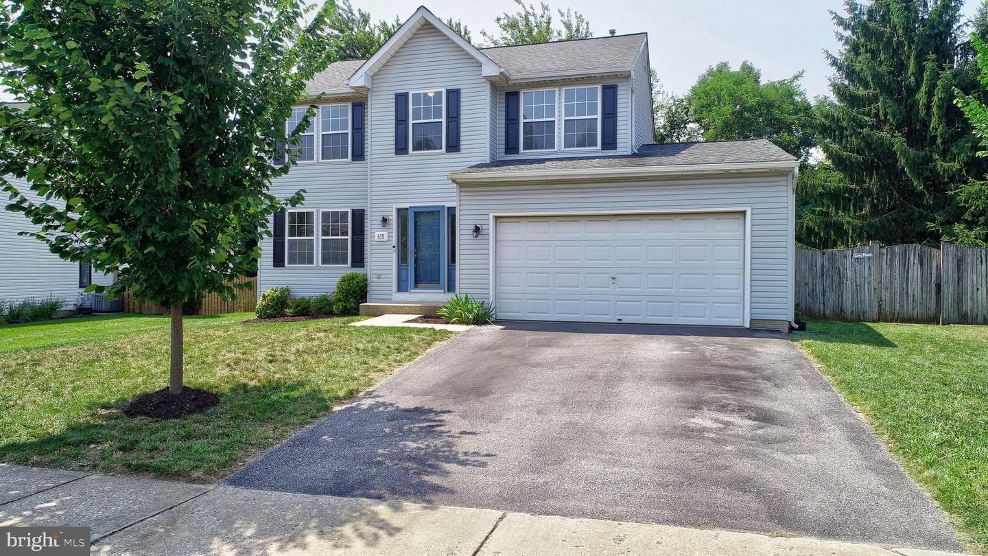 619 Cinnamon Tree Court photo 1