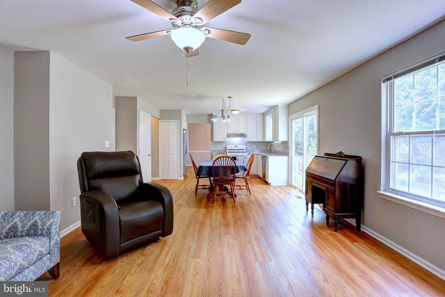 619 Cinnamon Tree Court photo 20