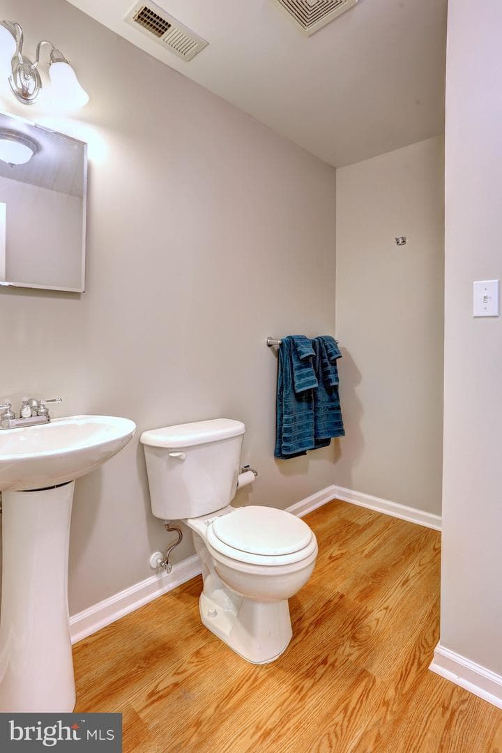 619 Cinnamon Tree Court photo 38