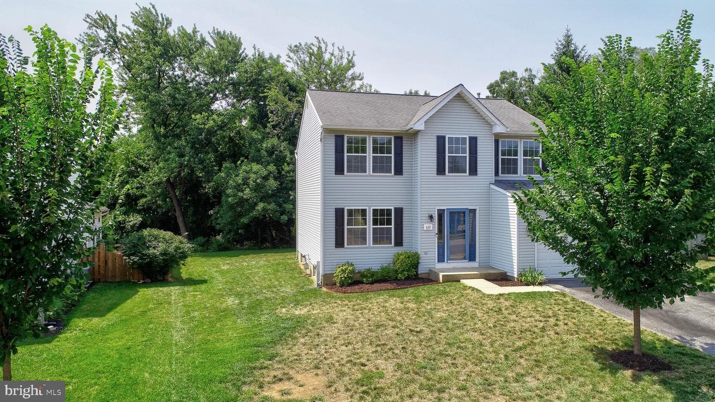 619 Cinnamon Tree Court photo 4