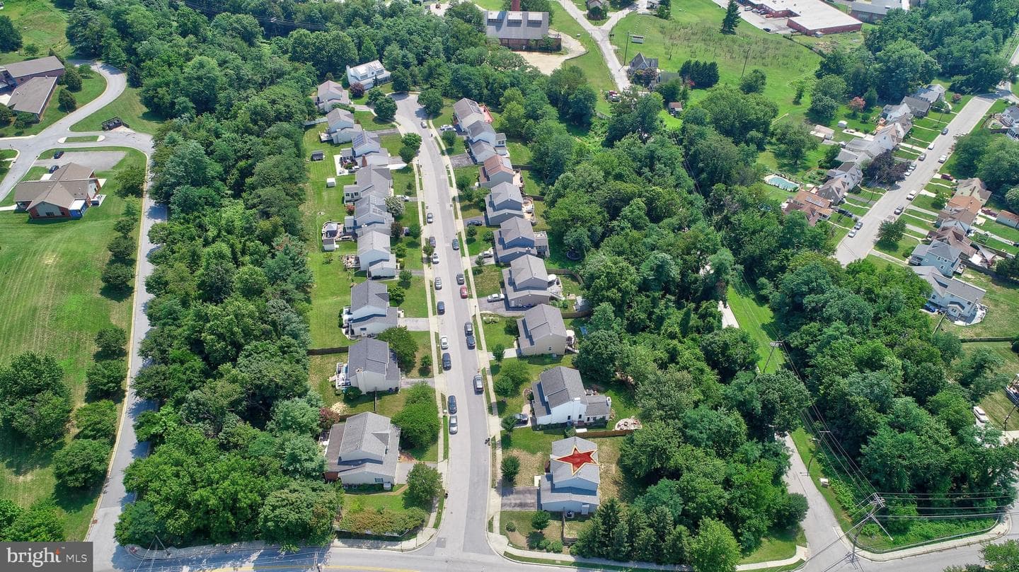 619 Cinnamon Tree Court photo 7