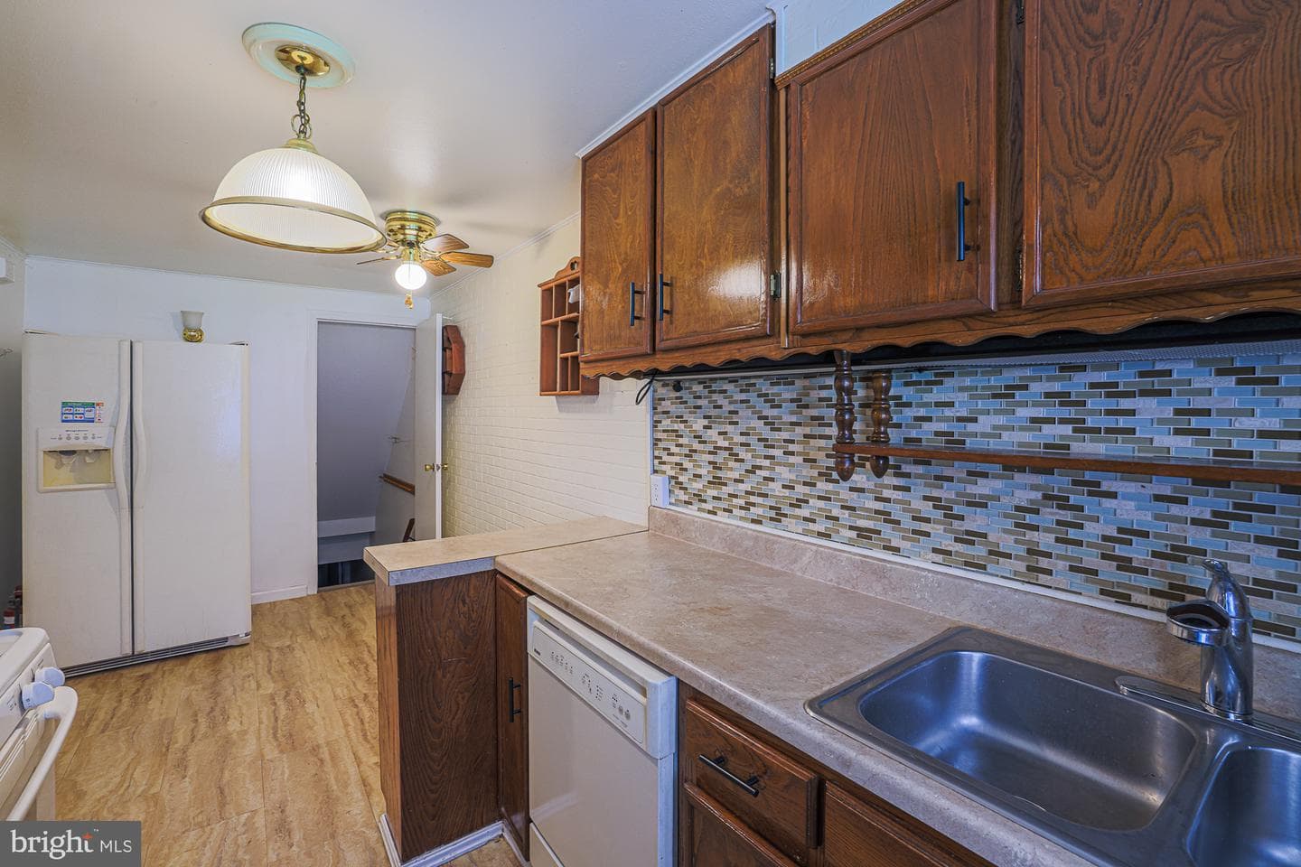 1021 Foxchase Lane photo 19