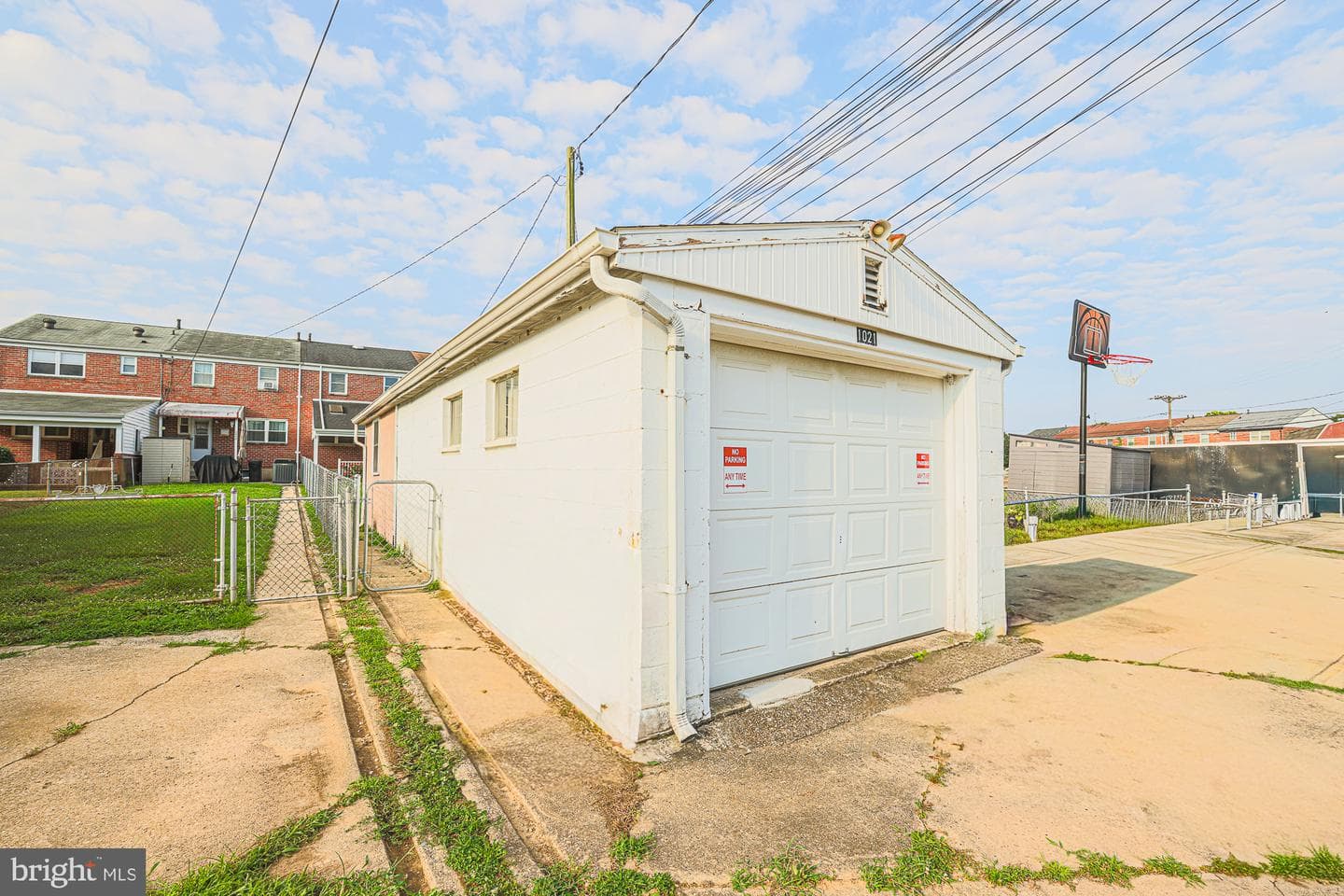 1021 Foxchase Lane photo 42