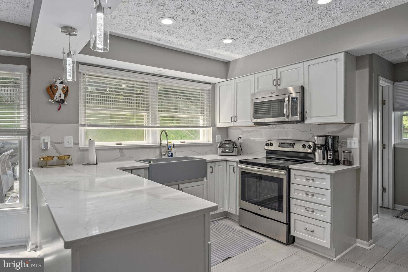 2725 Moores Valley, Baltimore