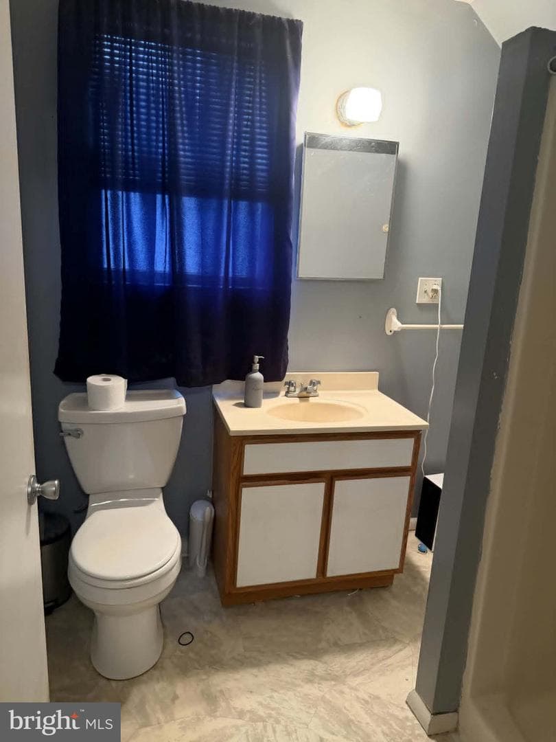 1 Goeller Avenue photo 21