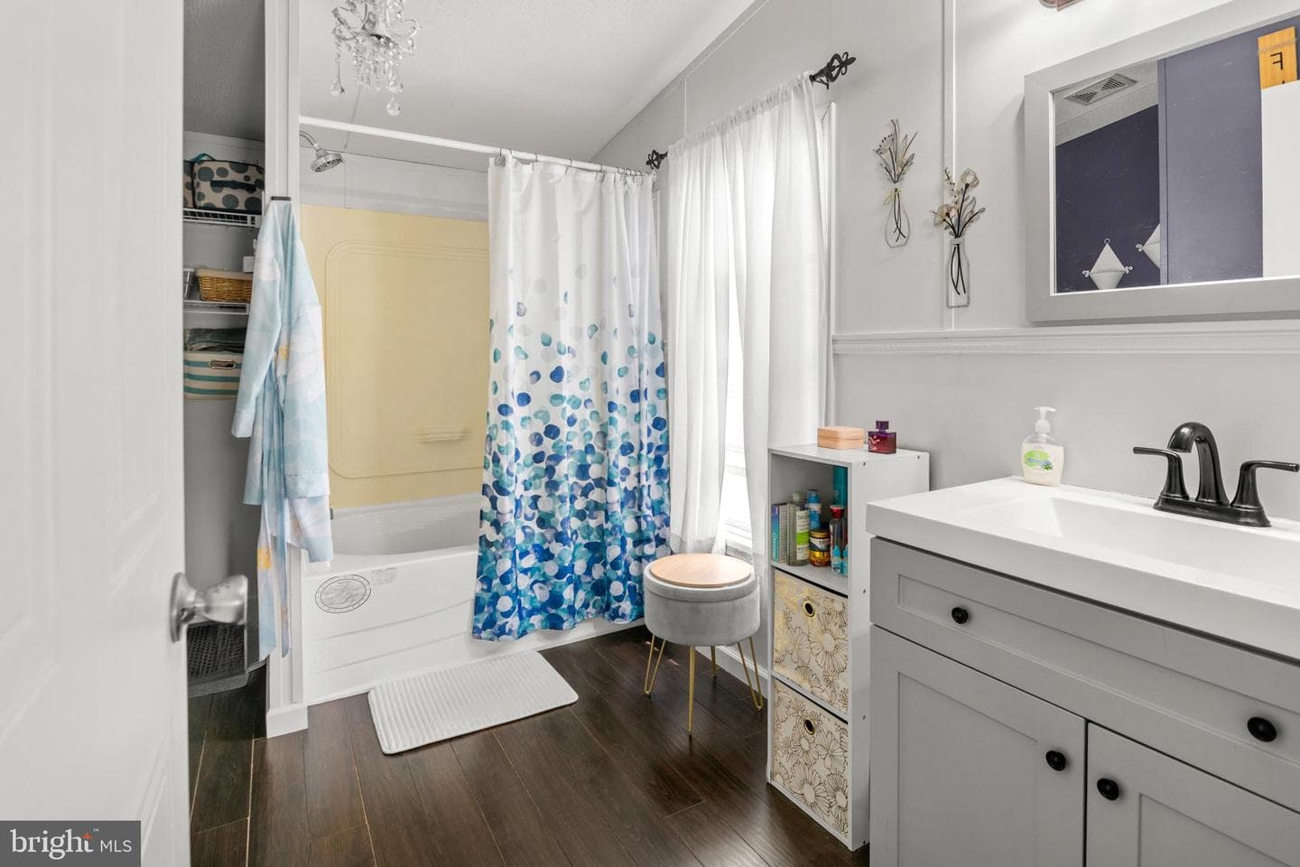 8 Elinor Lane photo 23