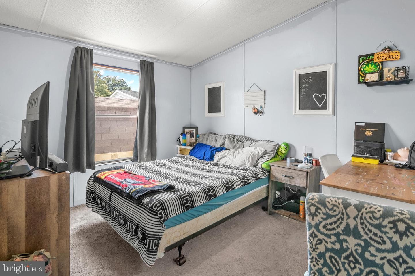 8 Elinor Lane photo 25