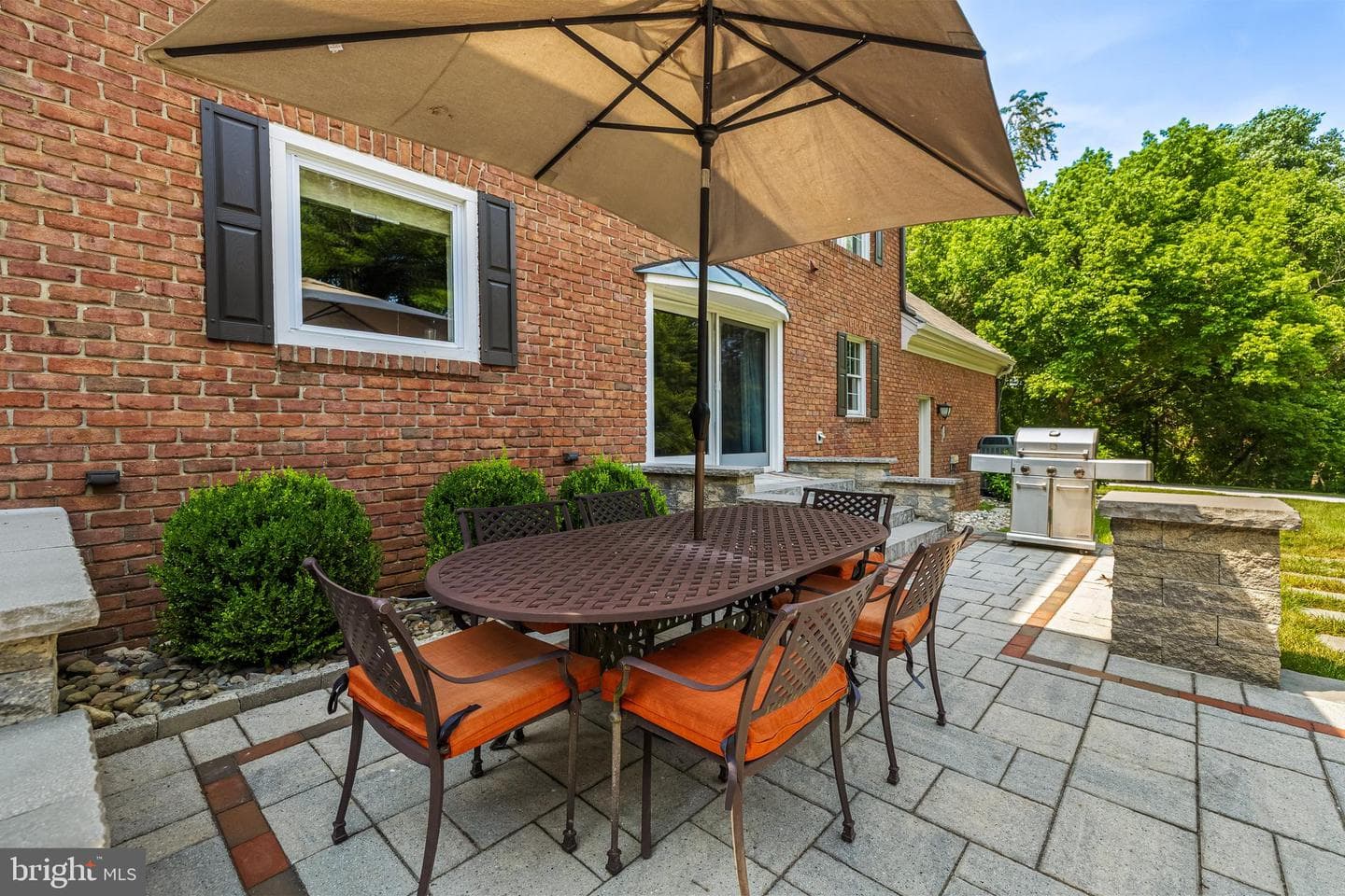14205 Greencroft Lane photo 9