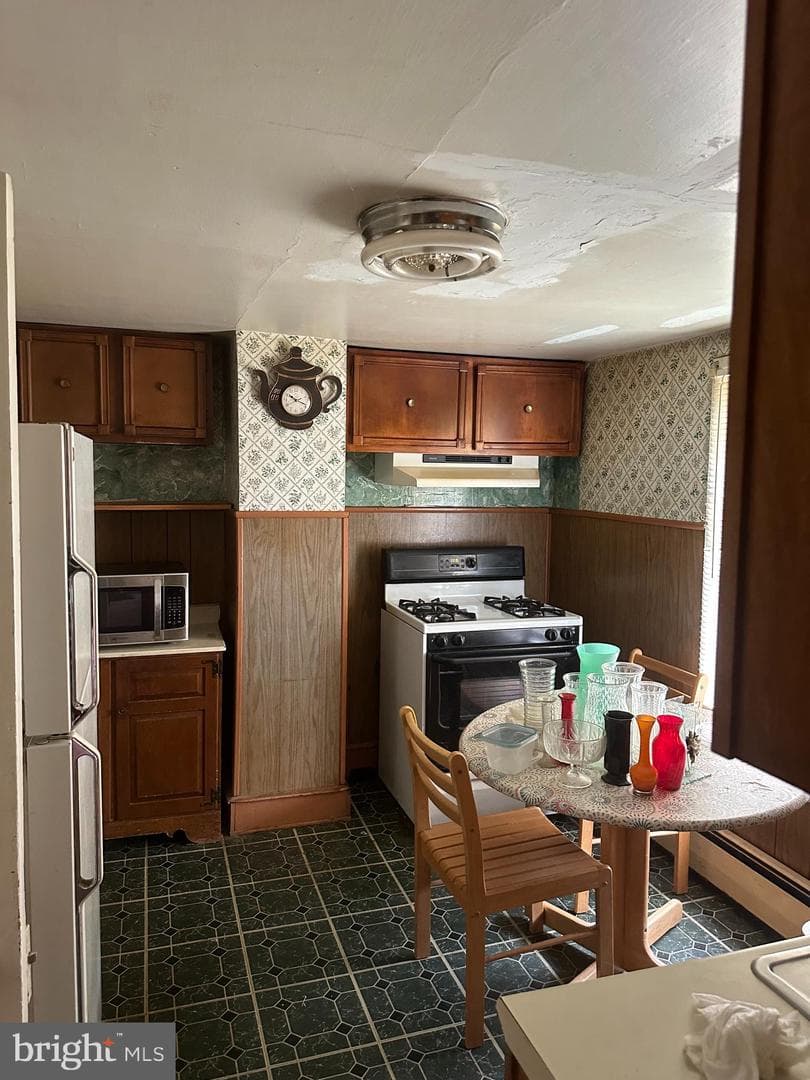 18604 York Road photo 12