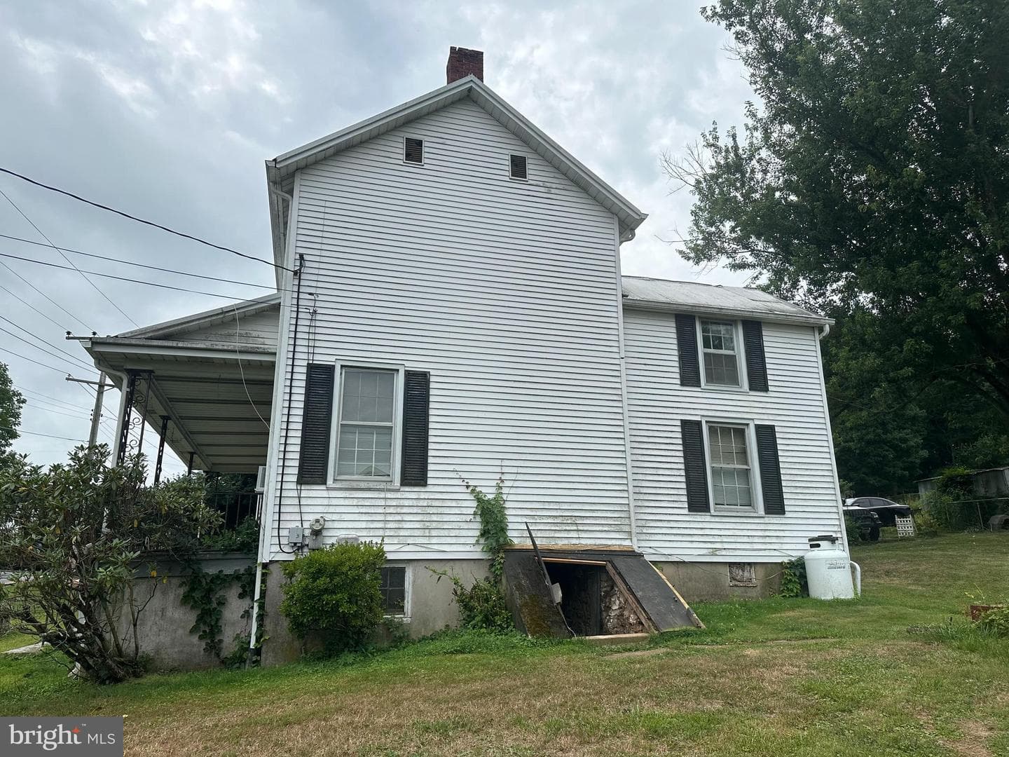 18604 York Road photo 3