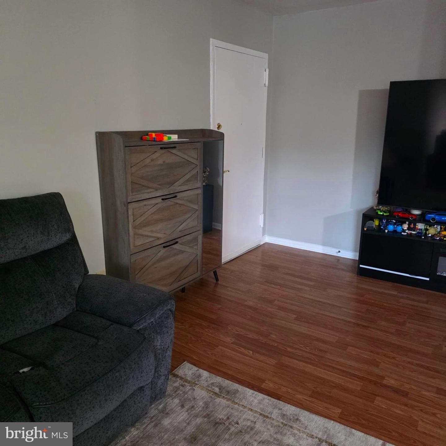 200 Erin Way #202 photo 7