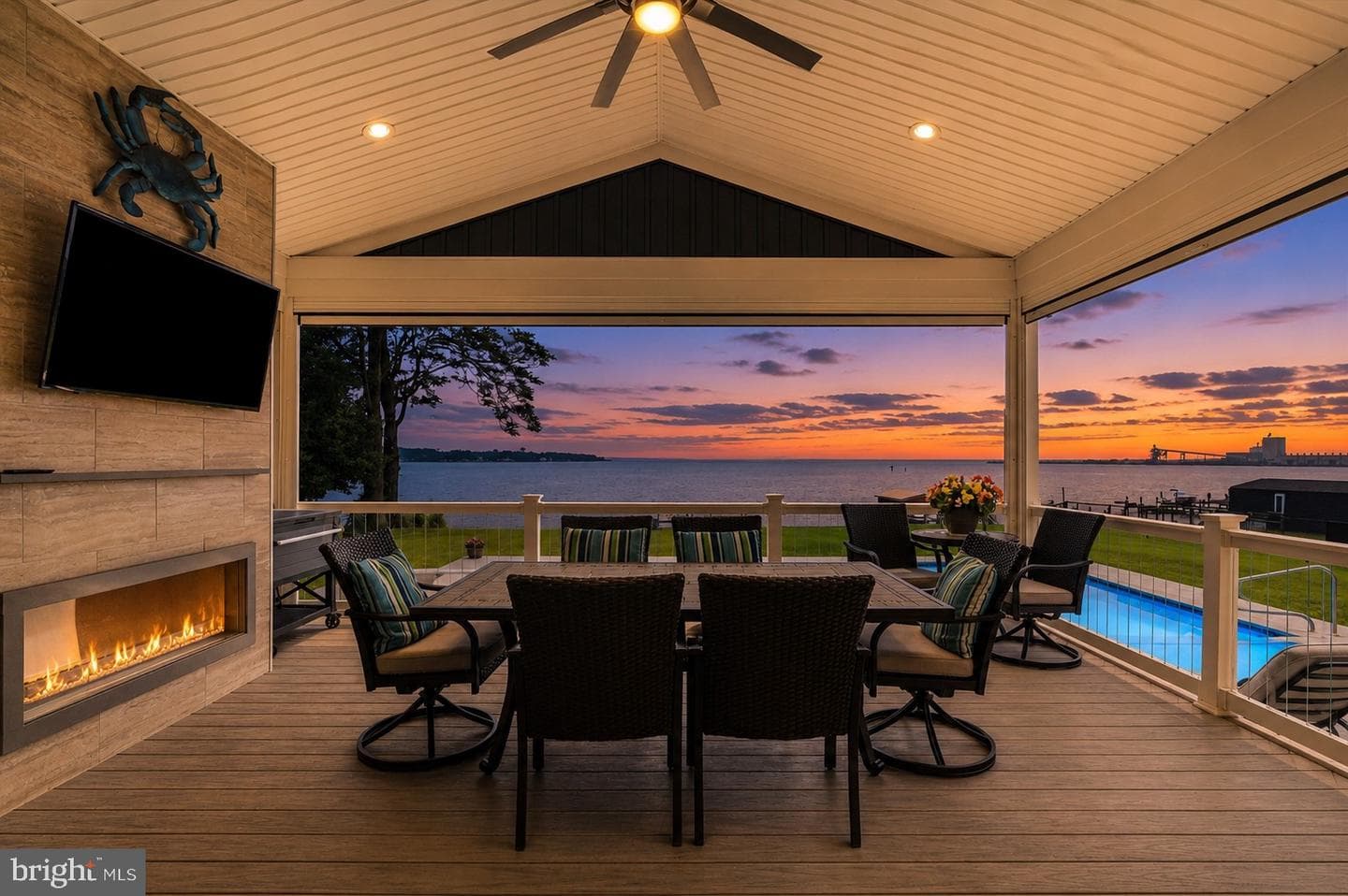 7429 Bay Front Road photo 1